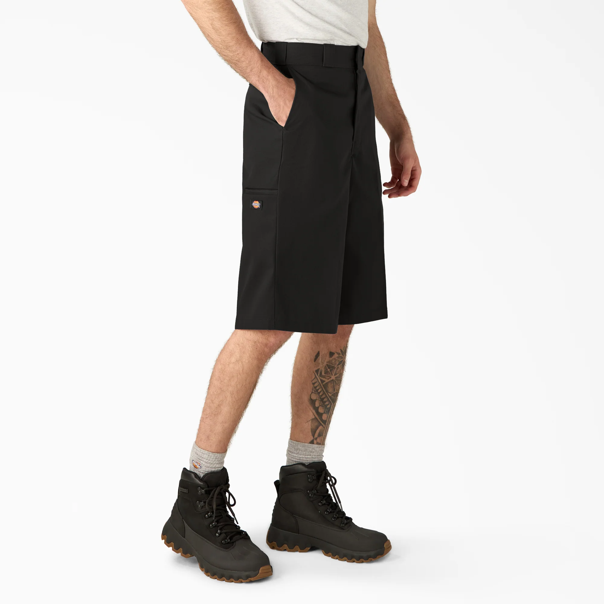Loose Fit Multi-Use Pocket Work Shorts, 15" - Image 4